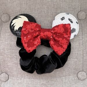 Disney Inspired “101 Dalmatians” Hair Tie/Scrunchie